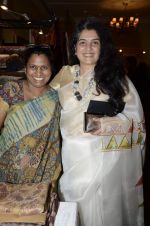 at Sahchari foundation show by designer Meera and Musaffar Ali on 22nd Oct 2012 (34).JPG