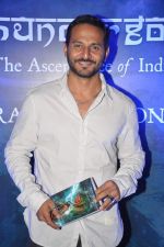 Nikhil Chinapa at Revathy_s Thundergood book launch in Aurus, Mumbai on 25th Oct 2012 (94).JPG