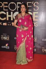 Hema Malini at People_s Choice Awards in Mumbai on 27th Oct 2012 (154).JPG