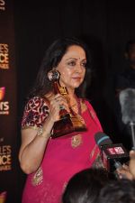 Hema Malini at People_s Choice Awards in Mumbai on 27th Oct 2012 (221).JPG