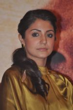 Anushka Sharma at Jab Tak Hai Jaan press conference in Yashraj Studios, Mumbai on 29th Oct 2012 (71).JPG