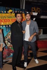 Karan Johar, Ranbir Kapoor at Luv Shuv Tey Chicken Khurana Premiere in PVR on 29th Oct 2012 (133).JPG