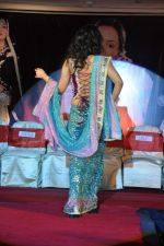at Shabd film promotion fashion show with beggars on the ramp on 29th Oct 2012 (108).JPG