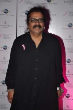 Hariharan at Estee Lauder Breast Cancer Awareness campaign bash in Air, Four Seasons on 30th Oct 2012 (41).JPG
