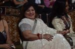 Dolly Bindra at ITA Awards red carpet in Mumbai on 4th Nov 2012 (117).JPG