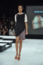 Model walk the ramp for Ashish N Soni Show at Blender_s Pride Fashion Tour Day 2 on 4th Nov 2012 (48).JPG