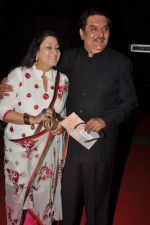 Raza Murad at ITA Awards red carpet in Mumbai on 4th Nov 2012,1 (34).JPG