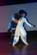 Sandip Soparkar, Jesse Randhawa at Ramayan inspired modern dance in Mumbai on 4th Nov 2012 (280).JPG