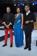 Sania Mirza walk the ramp for Shantanu & Nikhil Show at Blender_s Pride Fashion Tour Day 2 on 4th Nov 2012 (88).JPG