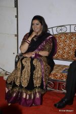 Smriti Irani at ITA Awards red carpet in Mumbai on 4th Nov 2012 (55).JPG