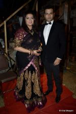 Smriti Irani, Rohit Roy at ITA Awards red carpet in Mumbai on 4th Nov 2012 (141).JPG