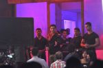 Akshay kumar snapped on location of film 786 in Andheri, Mumbai on 5th Nov 2012 (8).JPG