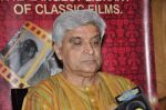 Javed Akhtar in conversation with ZEE Classic on 6th Nov 2012 (4).JPG