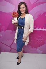 at the launch of Fruitilicious in Mumbai on 6th Nov 2012 (11).JPG