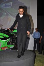 Mahendra Singh Dhoni at Mahi Racing launch in Taj Land_s End, Mumbai on 7th Nov 2012 (79).JPG