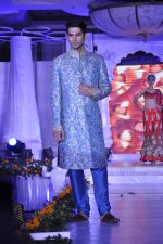 at Grand fashion Extravaganza Show Ignite in J W Marriott, Mumbai on 8th Nov 2012,1 (130).JPG