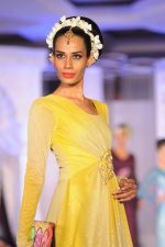 at Grand fashion Extravaganza Show Ignite in J W Marriott, Mumbai on 8th Nov 2012,1 (181).JPG