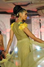 at Grand fashion Extravaganza Show Ignite in J W Marriott, Mumbai on 8th Nov 2012,1 (196).JPG