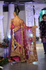 at Grand fashion Extravaganza Show Ignite in J W Marriott, Mumbai on 8th Nov 2012,1 (253).JPG