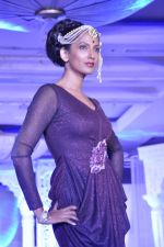 at Grand fashion Extravaganza Show Ignite in J W Marriott, Mumbai on 8th Nov 2012,1 (29).JPG