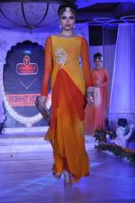 at Grand fashion Extravaganza Show Ignite in J W Marriott, Mumbai on 8th Nov 2012,1 (42).JPG