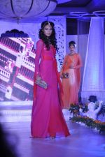 at Grand fashion Extravaganza Show Ignite in J W Marriott, Mumbai on 8th Nov 2012,1 (45).JPG