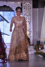 at Grand fashion Extravaganza Show Ignite in J W Marriott, Mumbai on 8th Nov 2012,1 (66).JPG