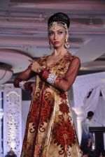at Grand fashion Extravaganza Show Ignite in J W Marriott, Mumbai on 8th Nov 2012,1 (76).JPG