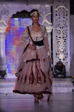 at Grand fashion Extravaganza Show Ignite in J W Marriott, Mumbai on 8th Nov 2012,1 (79).JPG