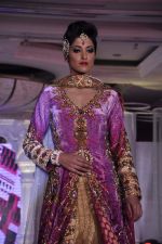 at Grand fashion Extravaganza Show Ignite in J W Marriott, Mumbai on 8th Nov 2012,1 (93).JPG