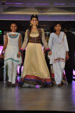 Lucky Morani walk the ramp at Umeed-Ek Koshish charitable fashion show in Leela hotel on 9th Nov 2012.1 (163).JPG
