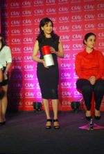 Madhuri Dixit launches Olay Wrinkle revolution Complex Cream in Mumbai on 9th Nov 2012 (16).JPG