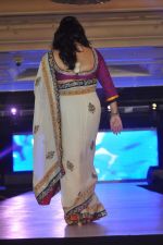 Model walk the ramp at Umeed-Ek Koshish charitable fashion show in Leela hotel on 9th Nov 2012,1 (54).JPG