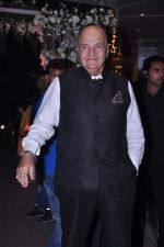 Prem Chopra at the Wedding reception of Navin and Mahek Shetty in Mumbai on 11th Nov 2012 (18).JPG