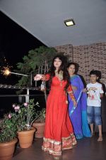 Rakhi Sawant celeberates Diwali with family in Andheri, Mumbai on 11th Nov 2012 (16).JPG