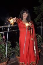 Rakhi Sawant celeberates Diwali with family in Andheri, Mumbai on 11th Nov 2012 (44).JPG