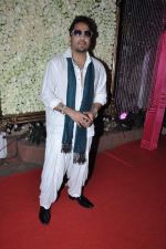 Mika Singh at Kiran Bawa_s Diwali Bash on 12th Nov 2012 (160).JPG