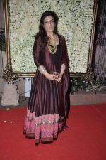 Raveena Tandon at Kiran Bawa_s Diwali Bash on 12th Nov 2012 (34).JPG