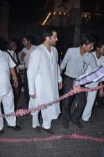 Anil Kapoor celebrates Diwali in Mumbai on 13th Nov 2012 (78).JPG
