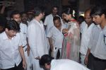 Sonam Kapoor, Anil Kapoor celebrates Diwali in Mumbai on 13th Nov 2012 (47).JPG