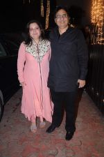 Vashu Bhagnani at Shilpa Shetty_s Diwali bash in Mumbai on 13th Nov 2012 (40).JPG