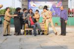 Kavita Kaushik, Aamir Ali at FIR on location in esselworld, Mumbai on 16th Nov 2012 (185).JPG