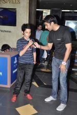 Darsheel Safary at playstation game launch in Infinity Mall, Mumbai on 20th Nov 2012 (3).JPG