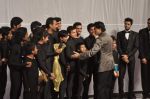 Shahrukh Khan at India_s Got Talent grand finale in Filmcity, Mumbai on 21st Nov 2012 (81).JPG