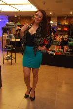 Nauheed Cyrusi at the launch of limited edition GUESS DJ TIesto collection in GUESS, Mumbai on 23rd Nov 2012.JPG