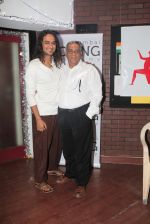 at Luv Israni_s Mumbai Acting Academy launch in Andheri, Mumbai on 24th Nov 2012 (10).JPG