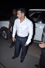 Salman Khan at IBN 7 Super Idols Award ceremony in Mumbai on 25th Nov 2012 (115).JPG