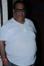 Satish Kaushik snapped at Ketnav, Bandra, Mumbai on 25th Nov 2012 (9).JPG