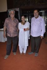 Divya Dutta, Om Puri at NCPA Centrestage festival in NCPA on 27th Nov 2012 (58).JPG