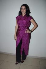 Neha Dhupia at Channel V college fest in Kandivli, Mumbai on 27th Nov 2012 (15).JPG